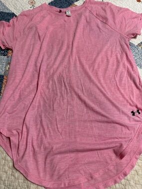 Under Armour Heathered Pink Short Sleeve Performance Tee